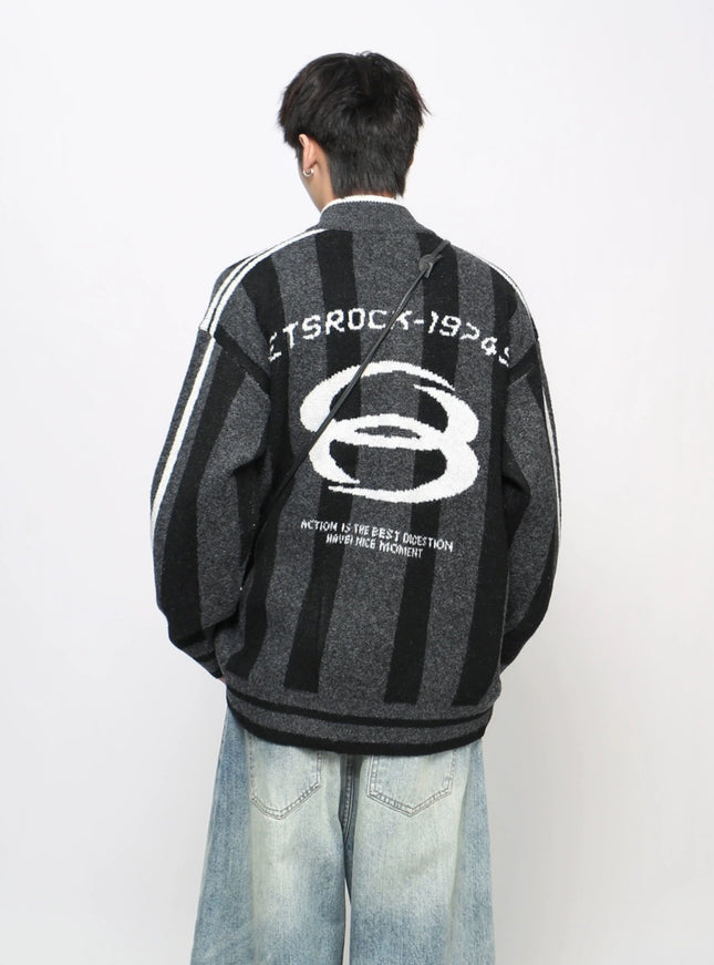 ストライプジップアップニット