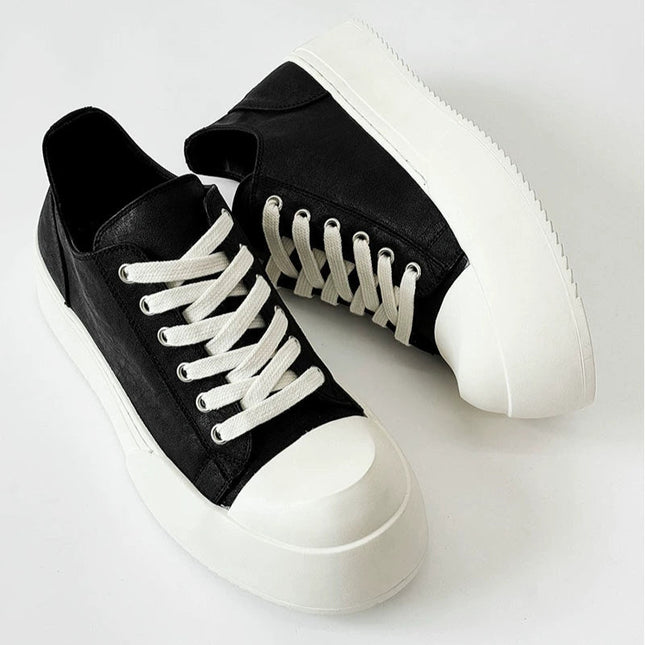 ラウンドトゥボリュームソールスニーカー