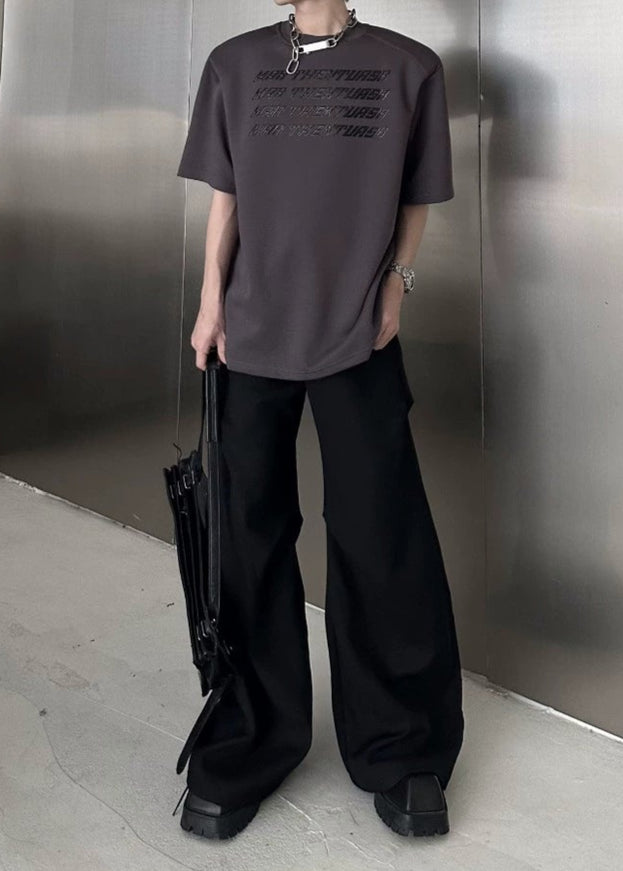 グラフィックモノクロームTシャツ