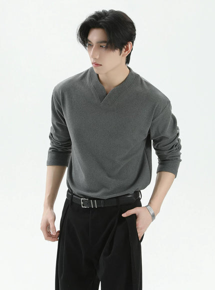 シンプルカジュアルトップス