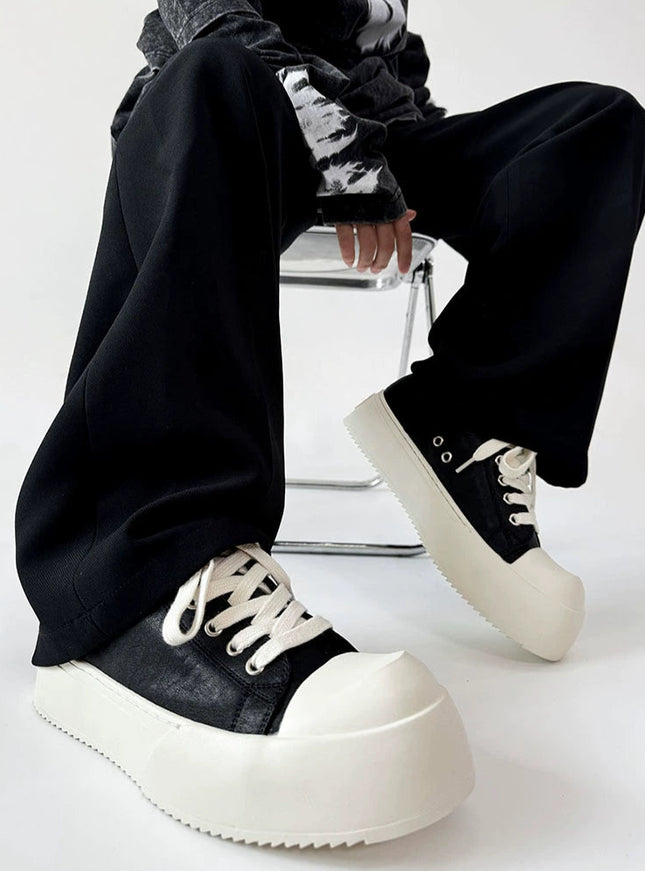 ラウンドトゥボリュームソールスニーカー