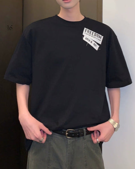 コリアンストリートパッチTシャツ
