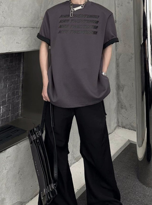 グラフィックモノクロームTシャツ