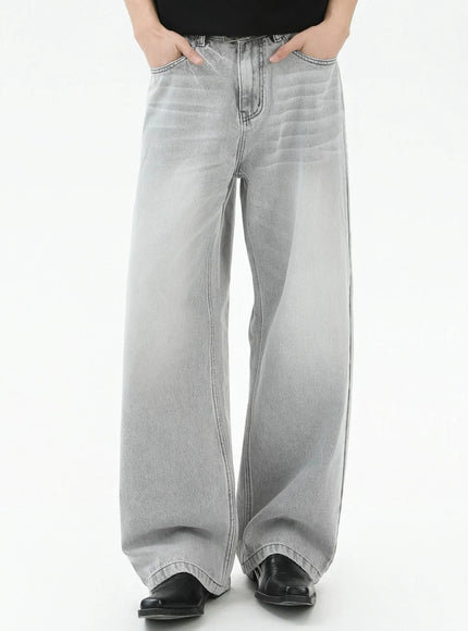 ウォッシュグレーデニムパンツ