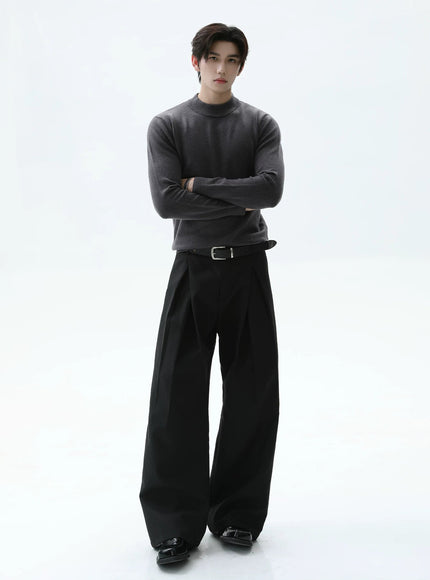 スリムタートルネックニット