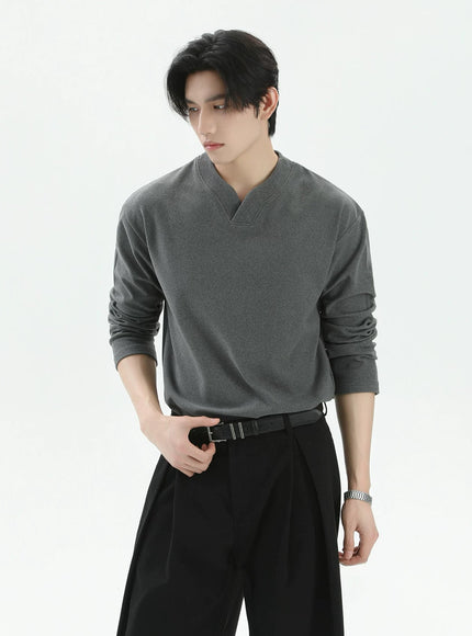 シンプルカジュアルトップス