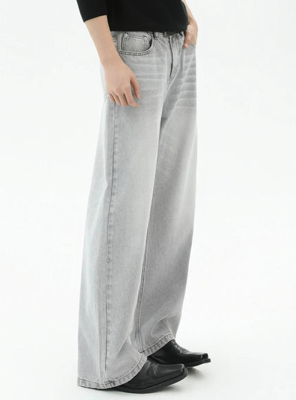 ウォッシュグレーデニムパンツ