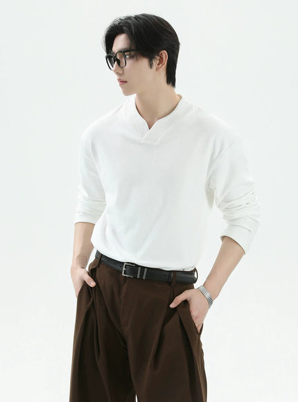 シンプルカジュアルトップス