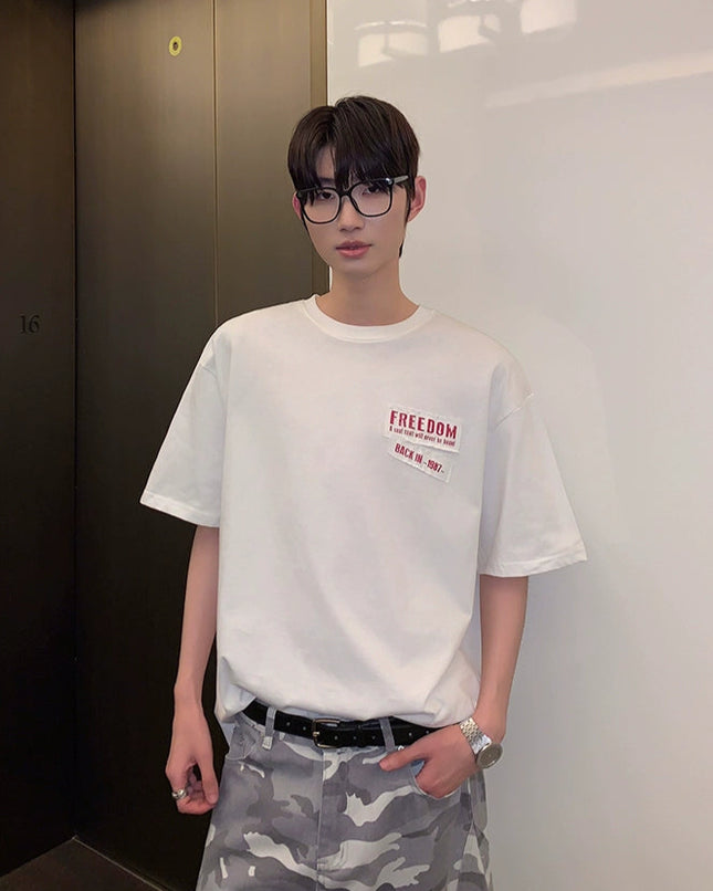 コリアンストリートパッチTシャツ