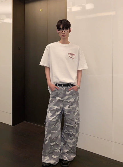 コリアンストリートパッチTシャツ