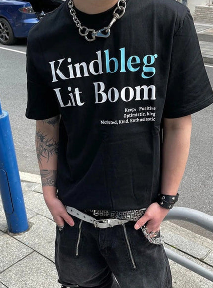 コリアンストリートラウンドネックTシャツ