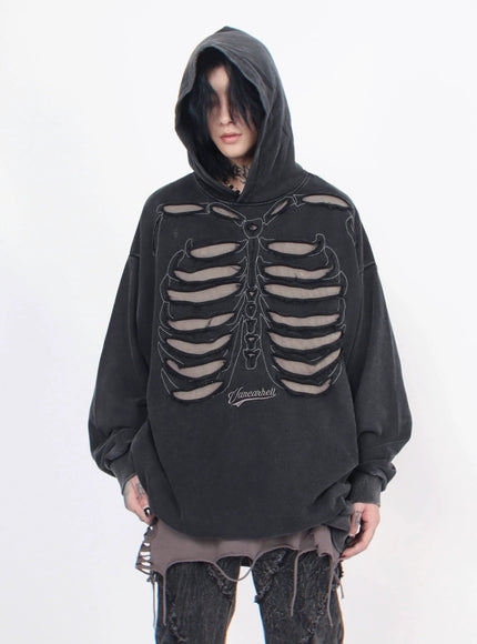 ボーンレイヤーフーディ