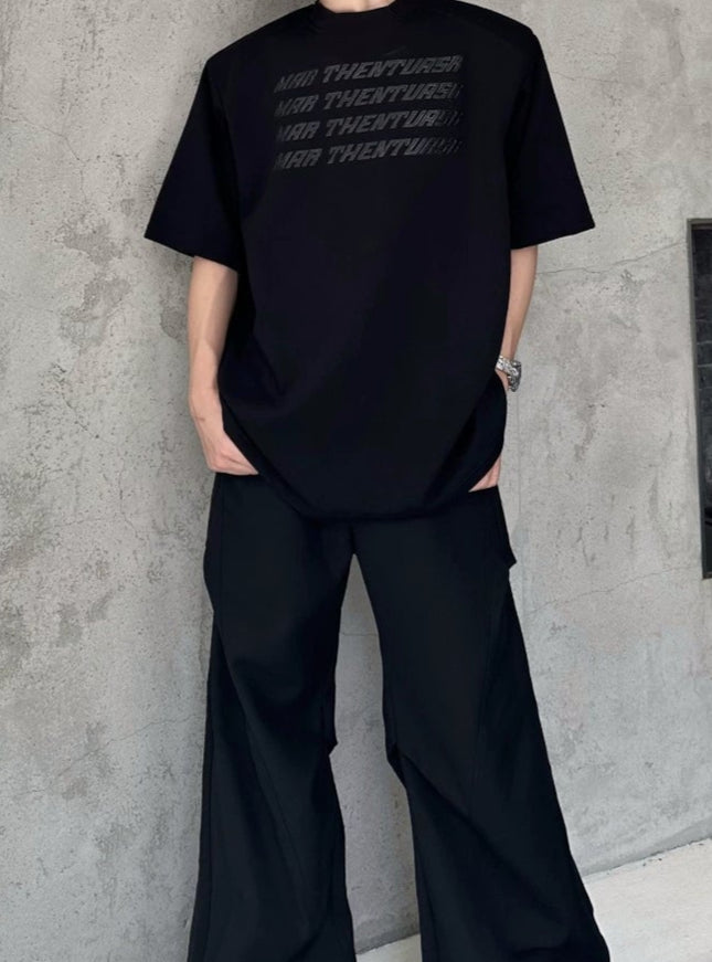 グラフィックモノクロームTシャツ