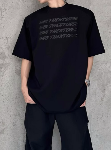 グラフィックモノクロームTシャツ